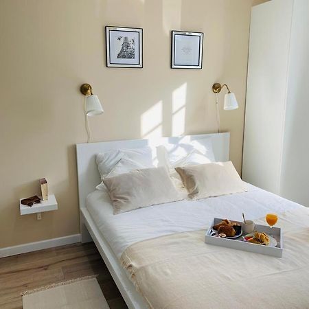 Studio Cosy En Plein Coeur De Soissons Apartment Exterior photo